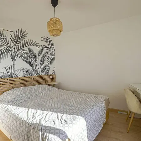 Charmante Petite Maison De Avec Balcon Apartment
