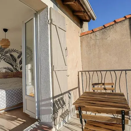 Apartment Charmante Petite Maison De Avec Balcon